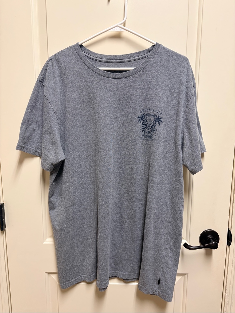 Quiksilver Premium Fit Men's Heather Gray Short Sleeve Graphic Tee - Size XXL
